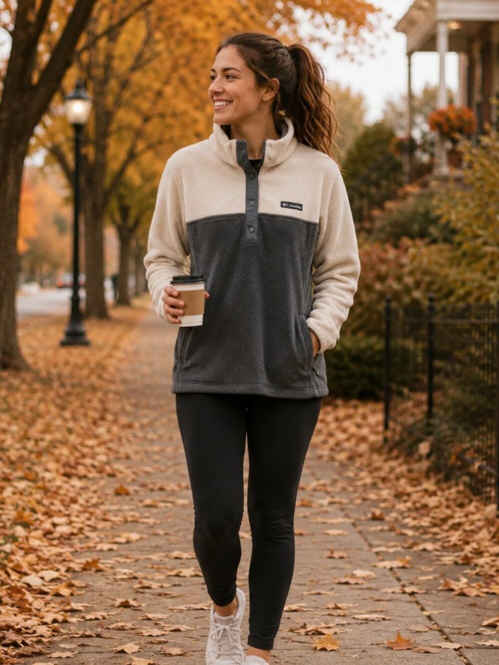 Ladies Columbia Fleece Jacket (LARGE)